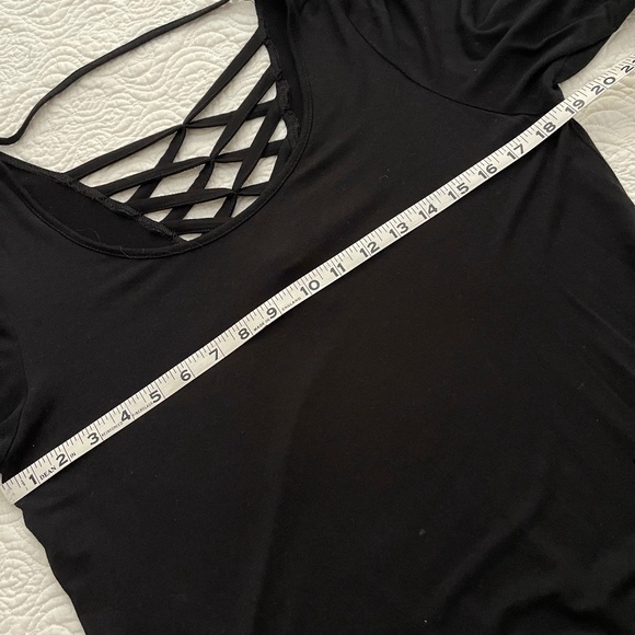 Cable and Gauge Scoop Neck Lattice Back 3/4 Length Sleeve Size Large Top - Picture 7 of 16